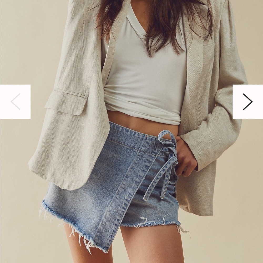 NWT free people Emmy denim Skort; size 4